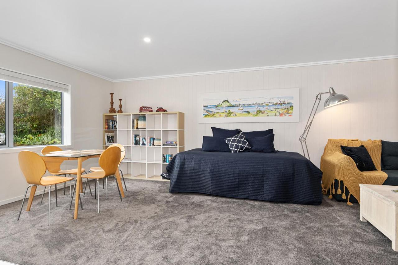 River Rest - Ruakaka Holiday Home Экстерьер фото